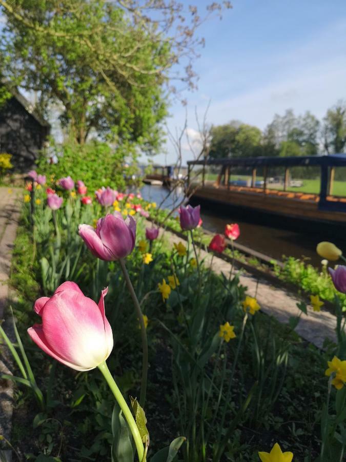 The Black Sheep Hostel Giethoorn Esterno foto